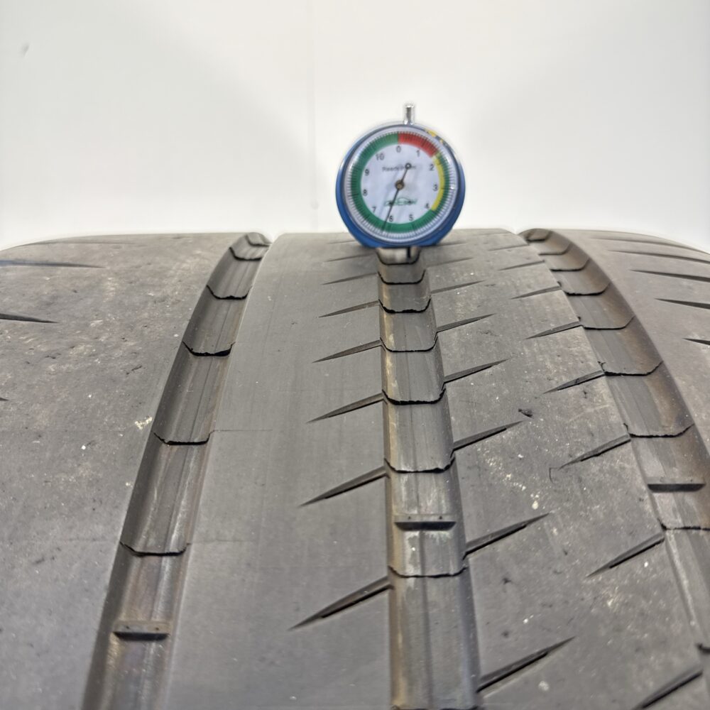 Pneumatico Usato 325 30 ZR21 108Y Michelin Pilot Sport Cup 2 89% Estivo | Gomme Usate | PrimaGomme.it Pneumatico usato 325 30 ZR21 Michelin Pilot Sport Cup 2 - foto 7