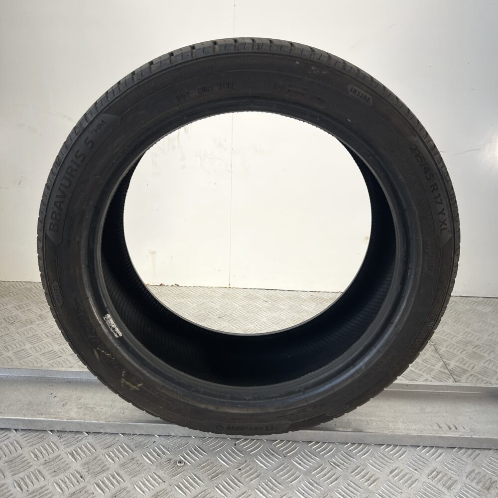 Pneumatico Usato 215 45 R17 XL 91Y BARUM Bravuris 5 80% Estivo | Gomme Usate | PrimaGomme.it Pneumatico usato 215 45 R17 BARUM Bravuris 5