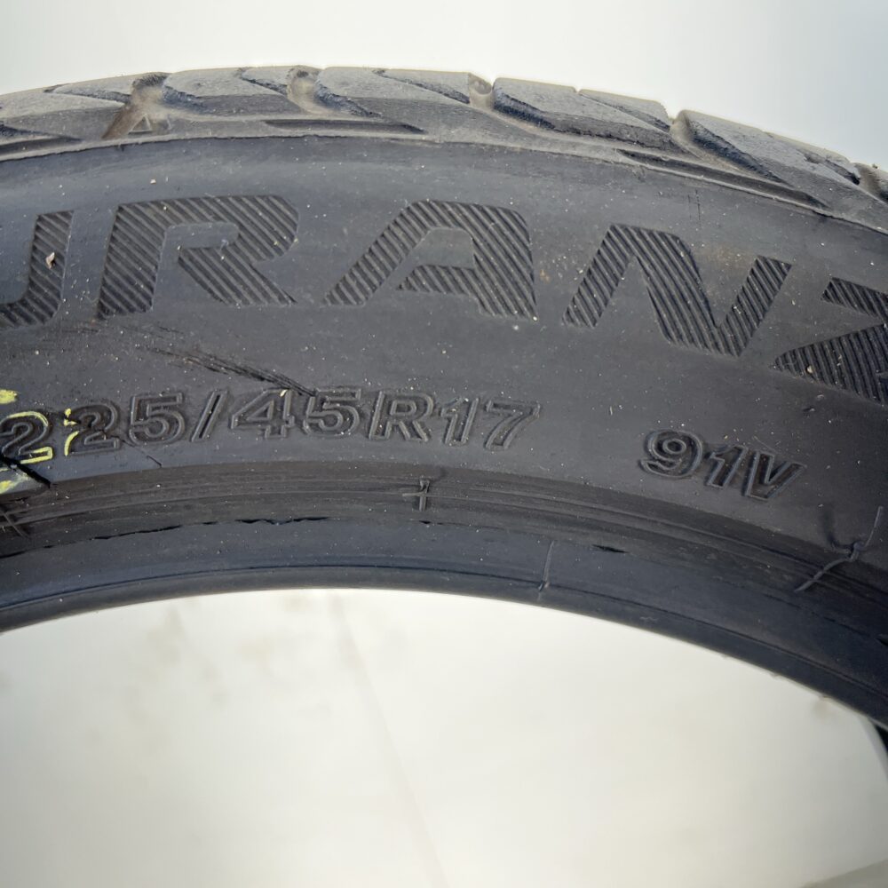 Pneumatico Usato 225 45 R17 91V Bridgestone Turanza T001 89% Estivo | Gomme Usate | PrimaGomme.it Pneumatico usato 225 45 R17 Bridgestone Turanza T001 - foto 4