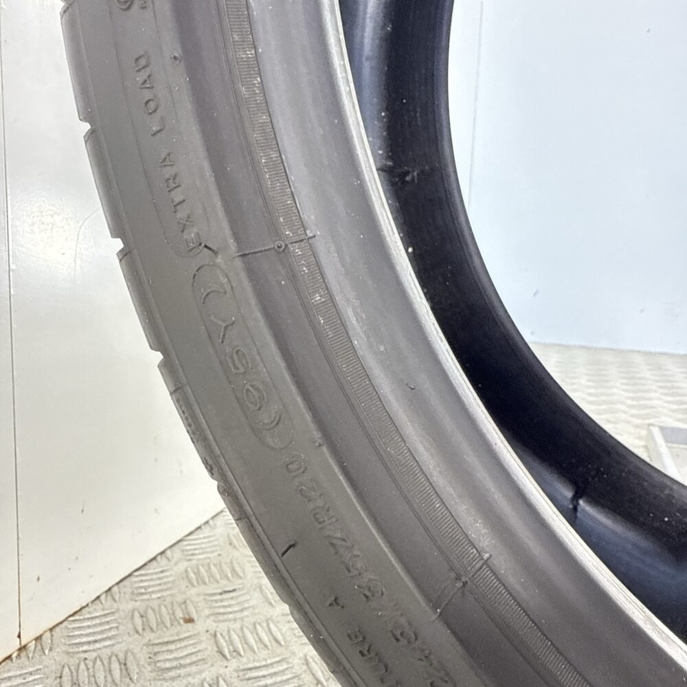 Pneumatico Usato 245 35 ZR20 XL 95Y Michelin Pilot Sport Cup 2 Estivo | Gomme Usate | PrimaGomme.it Pneumatico usato 245 35 ZR20 Michelin Pilot Sport Cup 2 - foto 2