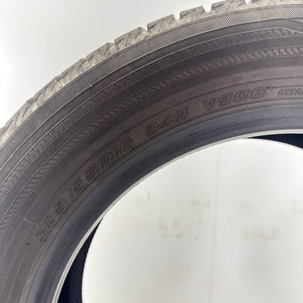 Pneumatici Usati 205 55 R16 94H Yokohama BluEarth Winter V906 Invernali | Gomme Usate | PrimaGomme.it Pneumatici usati 205 55 R16 Yokohama BluEarth Winter V906 - foto 4