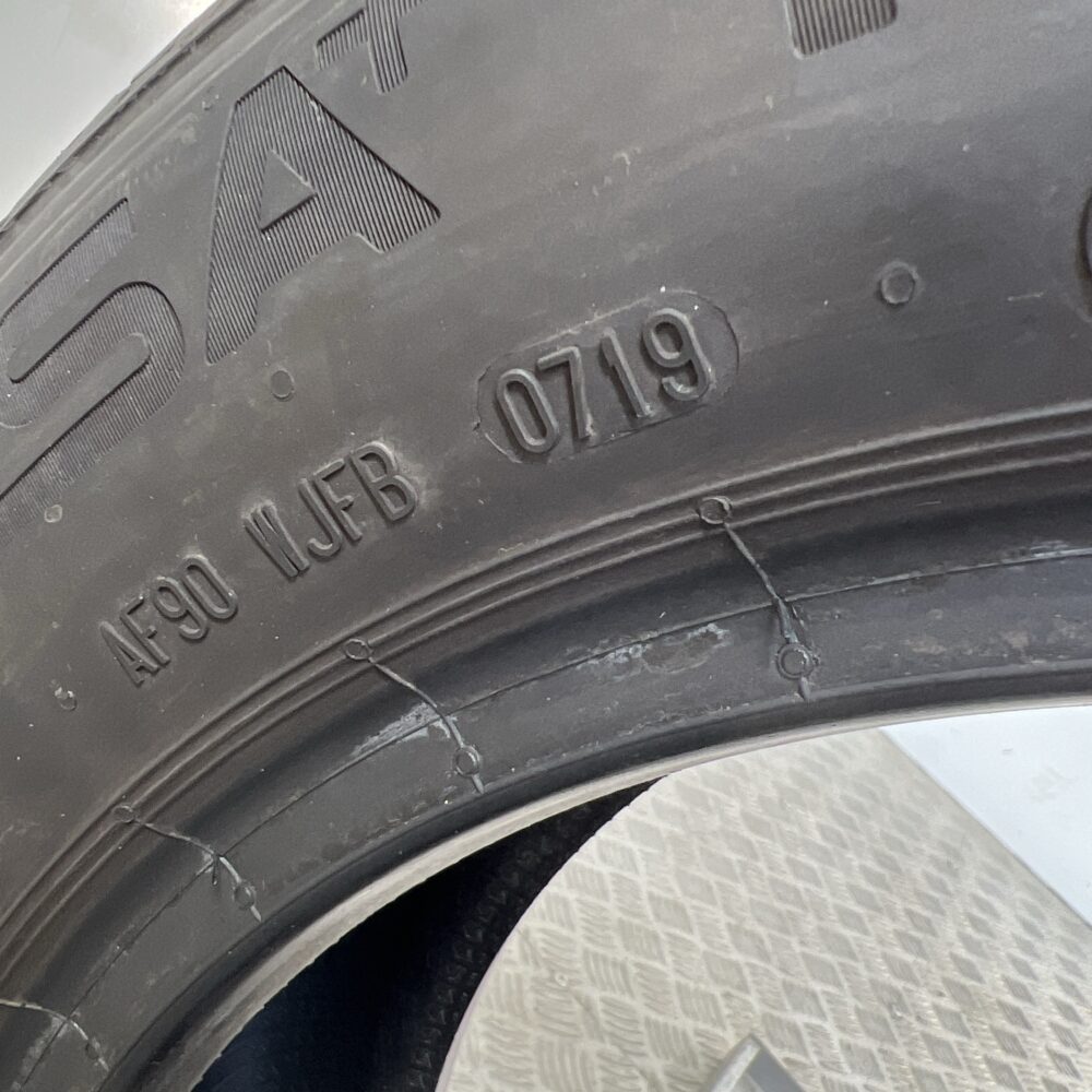 Pneumatico Usato 185 60 R15 88H Esa Tecar Spirit Pro 100% Estivo | Gomme Usate | PrimaGomme.it Pneumatico usato 185 60 R15 Esa Tecar Spirit Pro - foto 3