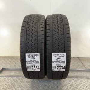 Gomme Usate 205 65 R16C 107/105R Bridgestone Blizzak W995 Invernali