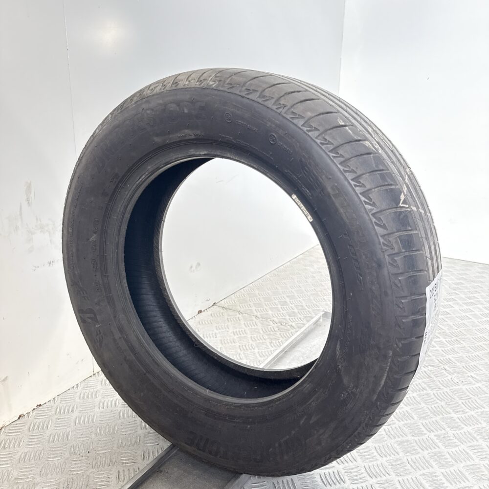 Pneumatico Usato 205 60 R16 92H Bridgestone Turanza T005 87% Estivo | Gomme Usate | PrimaGomme.it Pneumatico usato 205 60 R16 Bridgestone Turanza T005 - foto 3