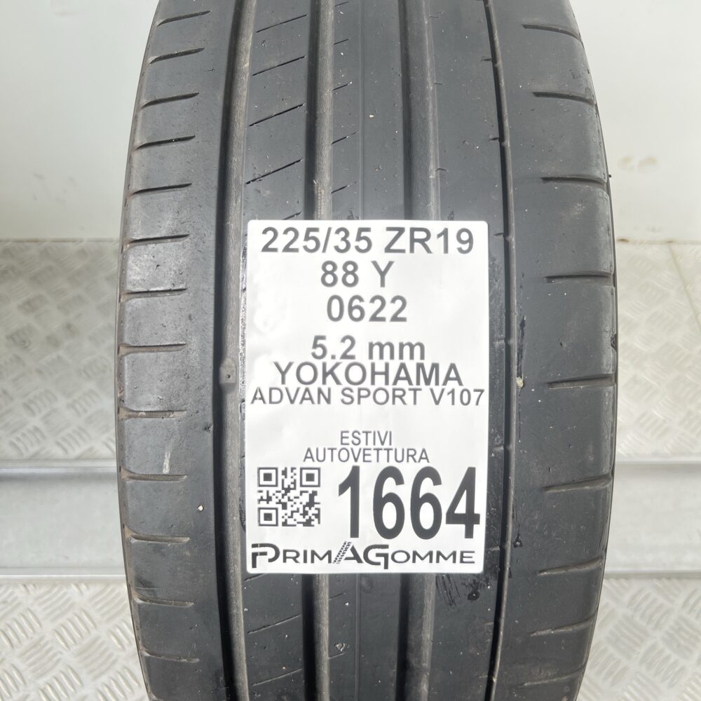 Gomma Usata 225 35 ZR19 88Y Yokohama Advan Sport V107 74% Estiva | Gomme Usate | PrimaGomme.it Gomma Usata 225 35 ZR19 88Y Yokohama Advan Sport V107 74% Estiva - immagine 2