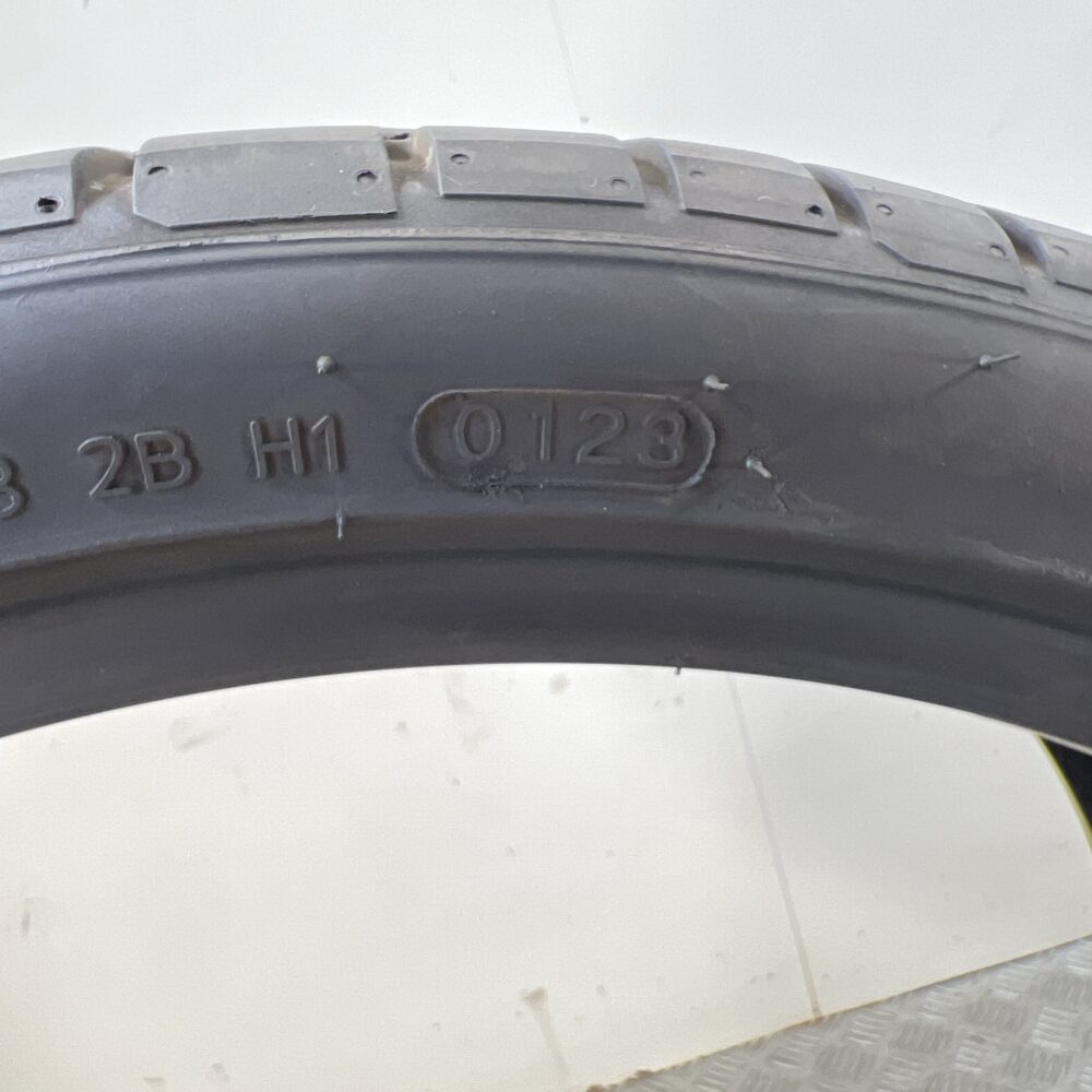 Gomma Usata 225 35 ZR19 88Y Hankook Ventus S1 Evo 3 89% Estiva | Gomme Usate | PrimaGomme.it Gomma Usata 225 35 ZR19 88Y Hankook Ventus S1 Evo 3 89% Estiva - immagine 3