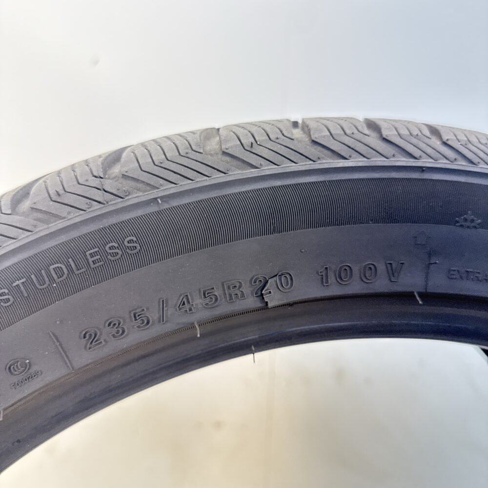 Gomme Usate 235 45 R20 XL 100V Imperial Snow Dragon UHP 81% Invernali | Gomme Usate | PrimaGomme.it Gomme usate 235 45 R20 Imperial Snow Dragon UHP - foto 3