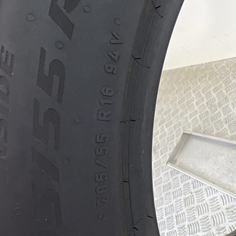 Pneumatico Usato 205 55 R16 94V PIRELLI Cinturato 100% Estivo | Gomme Usate | PrimaGomme.it Pneumatico usato 205 55 R16 PIRELLI Cinturato - foto 4