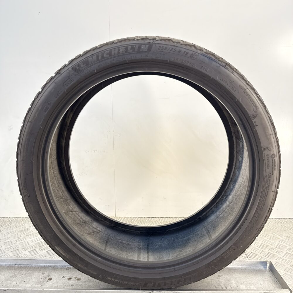 Gomme Usate 235 35 R19 XL 91W Michelin Pilot Alpin 5 Invernali | Gomme Usate | PrimaGomme.it Gomme usate 235 35 R19 Michelin Pilot Alpin 5 - foto 3