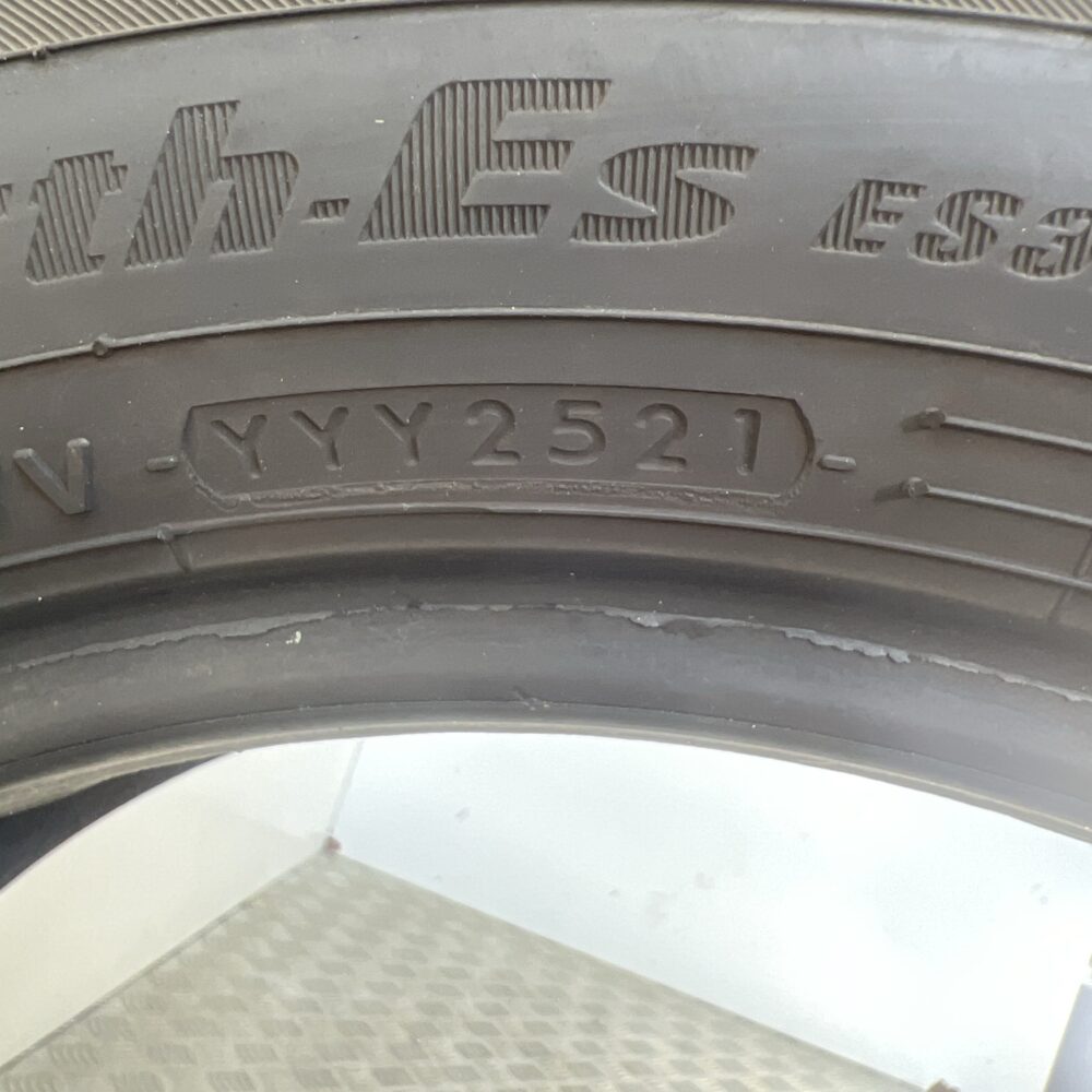 Pneumatico Usato 185 55 R16 83V Yokohama BluEarth ES32 71% Estivo | Gomme Usate | PrimaGomme.it Pneumatico usato 185 55 R16 Yokohama BluEarth ES32 - foto 3