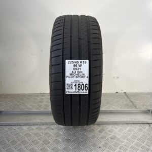 Pneumatico Usato 225 45 R19 96W MICHELIN Pilot Sport 4 Estivo