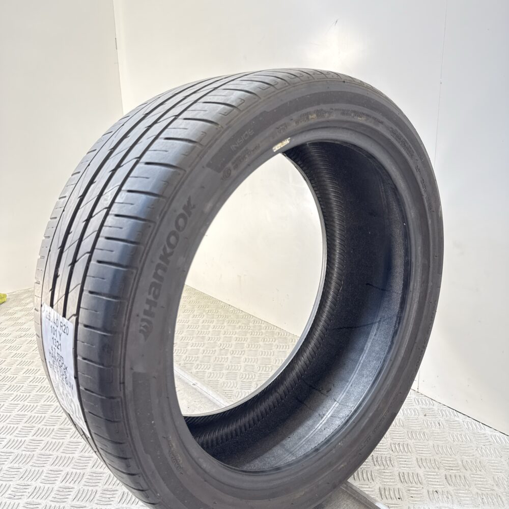 Pneumatico Usato 255 40 R20 101Y Hankook Ventus S1EVO 2 SUV Estivo | Gomme Usate | PrimaGomme.it Pneumatico usato 255 40 R20 Hankook Ventus S1EVO 2 SUV - foto 3