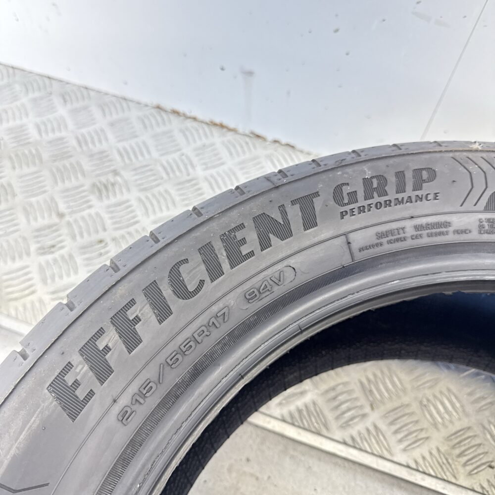 Gomma Usata 215 55 R17 94V Goodyear EfficientGrip Performance 71% Estivo | Gomme Usate | PrimaGomme.it Gomma usata 215 55 R17 Goodyear EfficientGrip Performance - foto 3