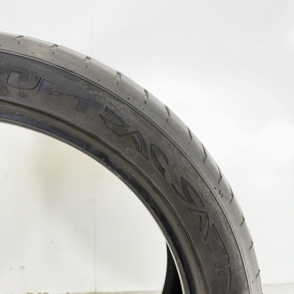Gomma Usata 235 45 ZR19 XL 99W Vredestein Ultrac Satin Estivo | Gomme Usate | PrimaGomme.it Gomma usata 235 45 ZR19 Vredestein Ultrac Satin - foto 4