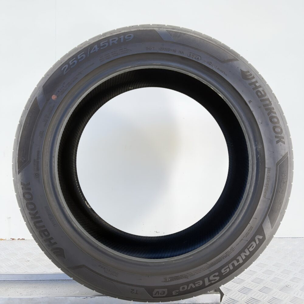 Gomme Usate 255 45 R19 XL 104W Hankook Ventus S1 Evo 3 EV 83% Estive | Gomme Usate | PrimaGomme.it Gomme usate 255 45 R19 Hankook Ventus S1 Evo 3 EV - foto 5