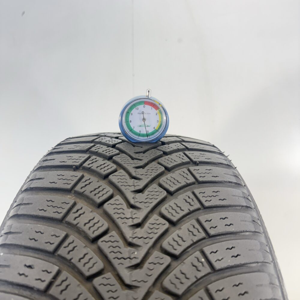 Gomma Usata 205 45 R17 XL 88V Falken Eurowinter HS01 74% Invernale | Gomme Usate | PrimaGomme.it Gomma Usata 205 45 R17 XL 88V Falken Eurowinter HS01 74% Invernale - immagine 2