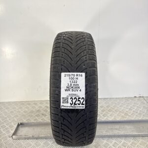 Gomma Usata 215 70 R16 100H Nokian WR SUV 4 Invernale