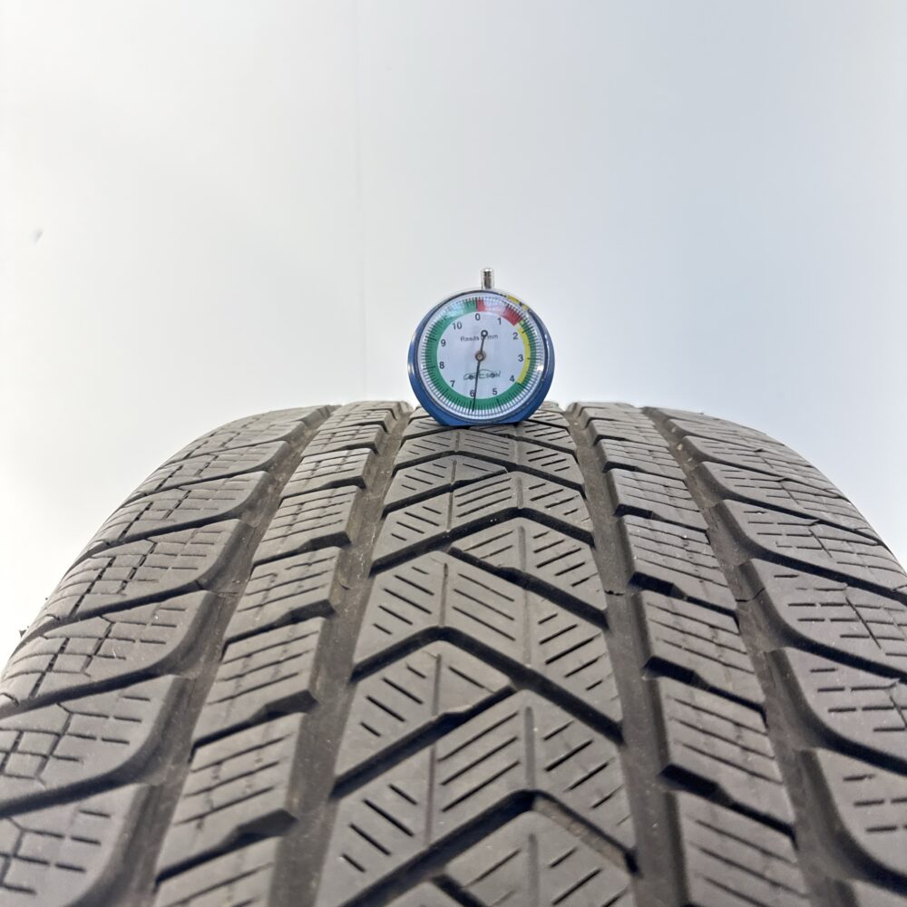 Gomma usata PIRELLI Scorpion Winter 265/45 R20 108V – foto 08 | Prima Gomme PIRELLI Scorpion Winter 265/45 R20 108V, dettaglio fotografico 8