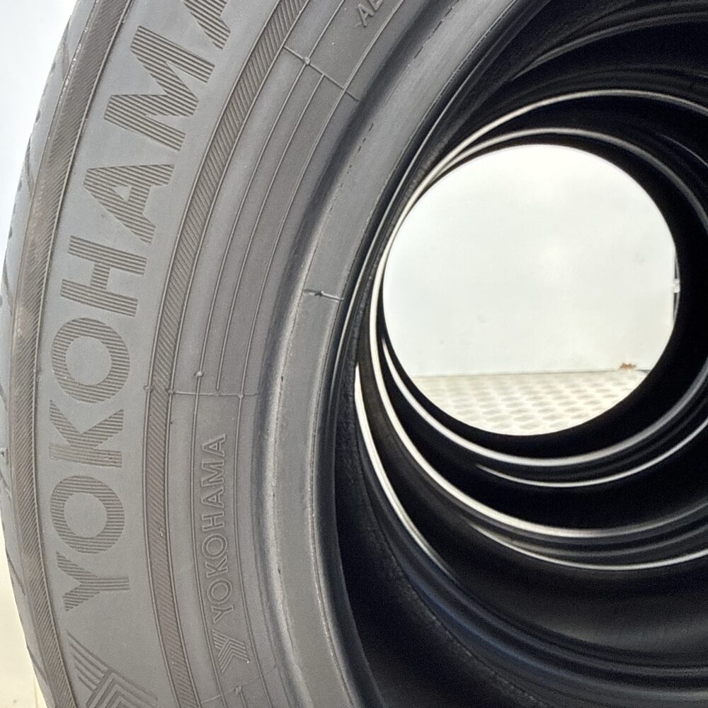 Gomme Usate 185 60 R15 XL 88H Yokohama Bluearth-FE AE30 80% Estive | Gomme Usate | PrimaGomme.it Gomme usate 185 60 R15 Yokohama Bluearth-FE AE30 - foto 9