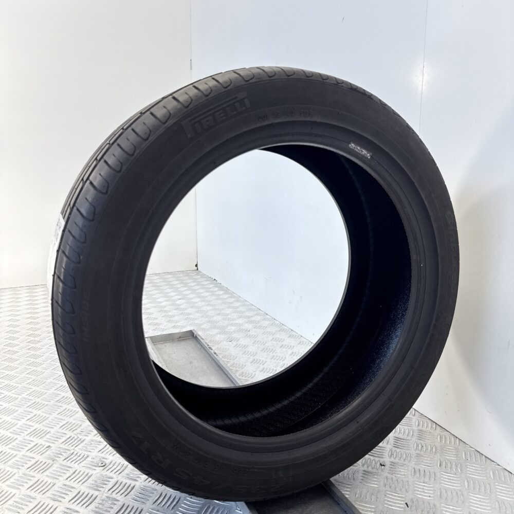 Gomma Usata 235 45 R17 XL 97W Pirelli Cinturato P7 79% Estivo | Gomme Usate | PrimaGomme.it Gomma usata 235 45 R17 Pirelli Cinturato P7 - foto 7