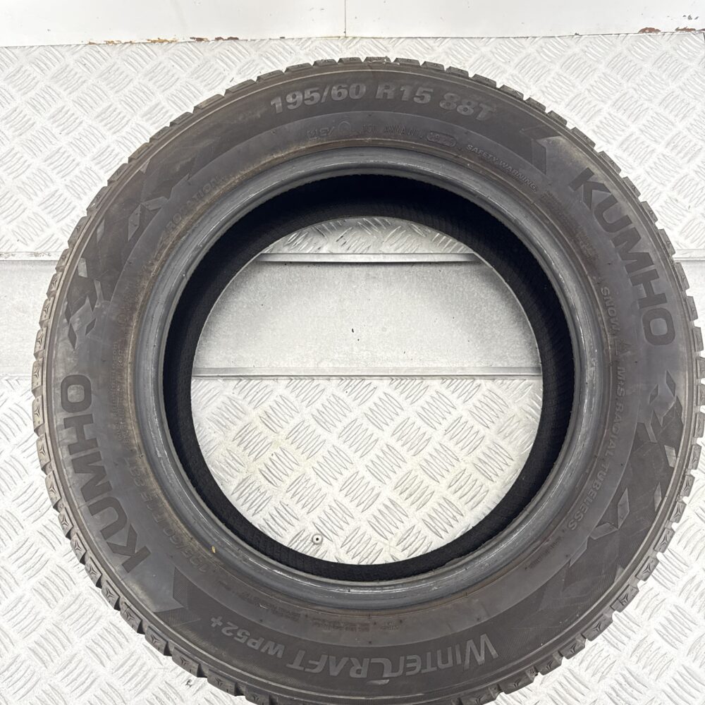 Gomma Usata 195 60 R15 88T Kumho Wintercraft WP52+ 85% Invernale | Gomme Usate | PrimaGomme.it Gomma usata 195 60 R15 Kumho Wintercraft WP52+ - foto 5