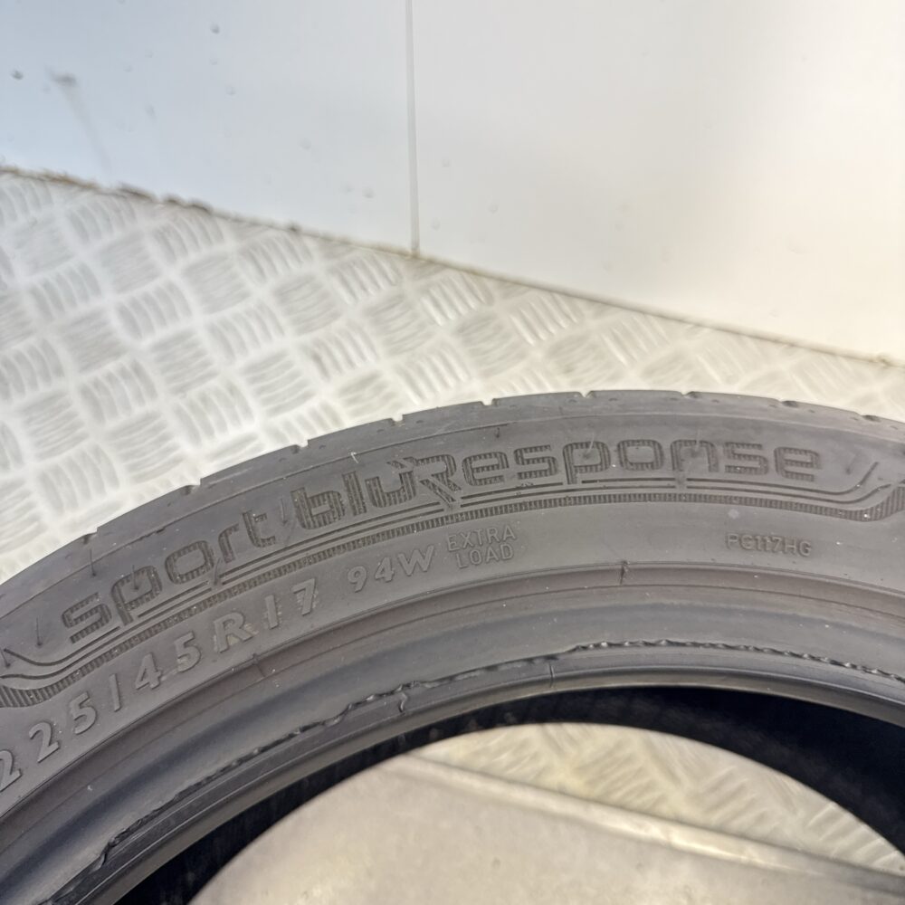Gomme Usate 225 45 R17 XL 94W Dunlop Sport Blu Response Estive | Gomme Usate | PrimaGomme.it Gomme usate 225 45 R17 Dunlop Sport Blu Response - foto 3