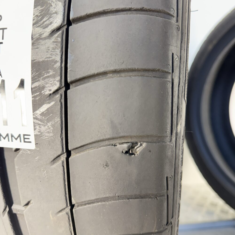 Gomme Usate 285 35 R21 XL 105Y DUNLOP SP SPORT MAXX GT 81% Estive | Gomme Usate | PrimaGomme.it Gomme usate 285 35 R21 DUNLOP SP SPORT MAXX GT - foto 6