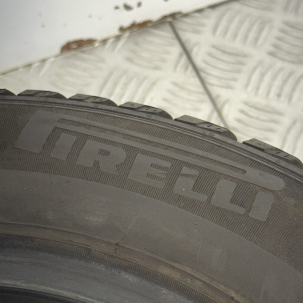 Gomme Usate 175 65 R14 82T Pirelli Winter Cinturato 74% Invernali | Gomme Usate | PrimaGomme.it Gomme usate 175 65 R14 Pirelli Winter Cinturato - foto 4