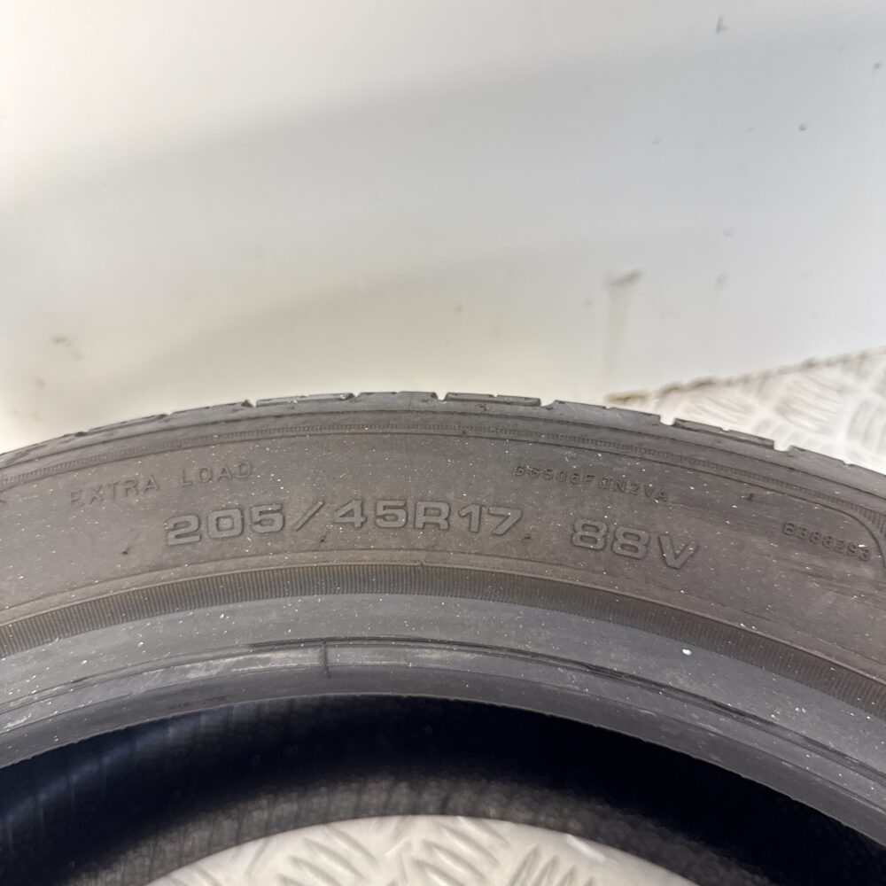 Gomma Usata 205 45 R17 88V Goodyear EfficientGrip Performance 86% Estivo | Gomme Usate | PrimaGomme.it Gomma usata 205 45 R17 Goodyear EfficientGrip Performance - foto 3