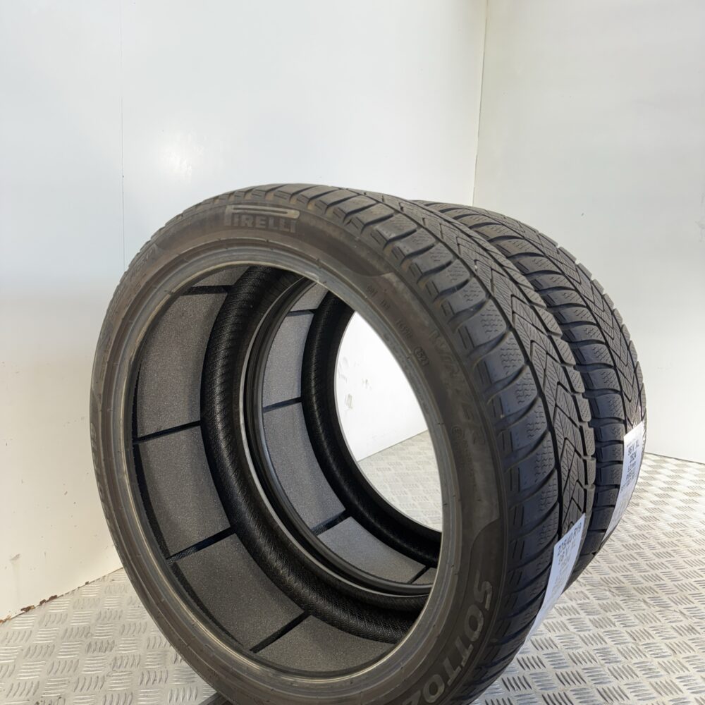 Gomme Usate 235 40 R19 XL 96V PIRELLI SOTTOZERO 3 74% Invernali | Gomme Usate | PrimaGomme.it Gomme usate 235 40 R19 PIRELLI SOTTOZERO 3 - foto 7