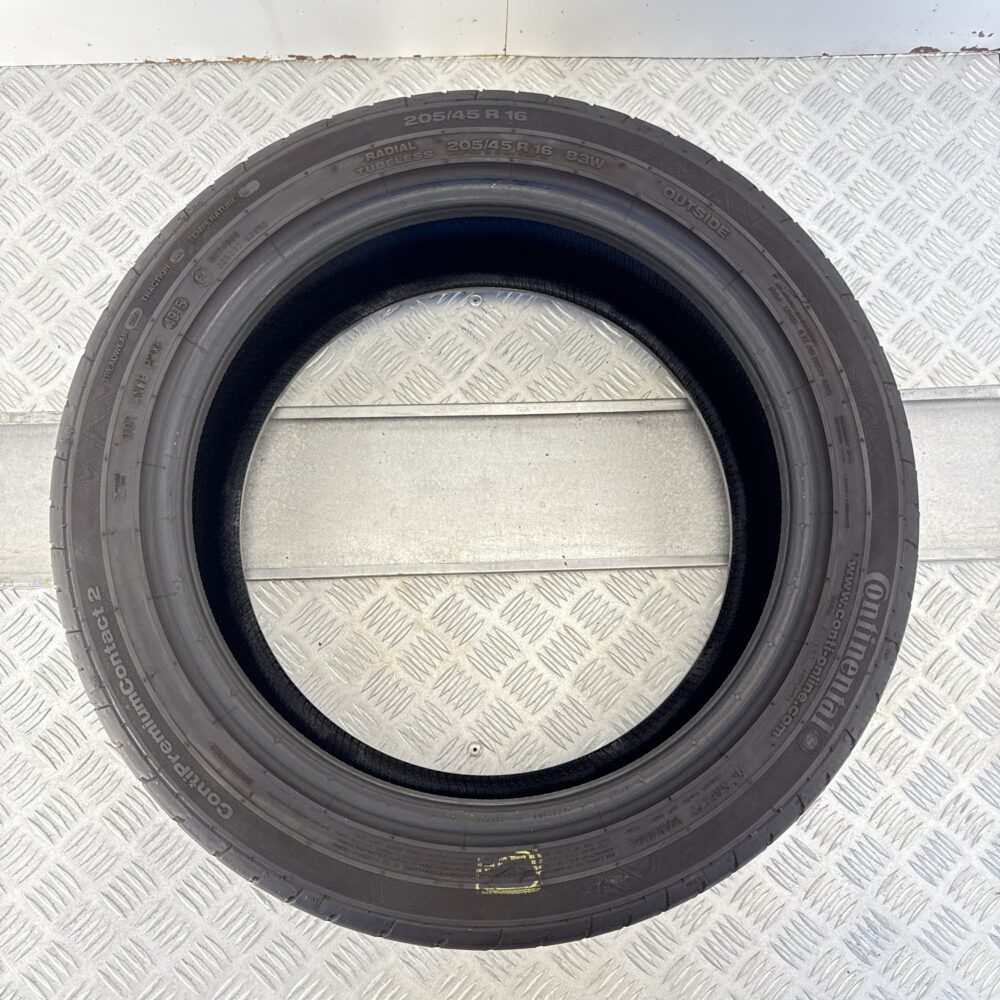 Gomme Usate 205 45 R16 83W Continental ContiPremiumContact 2 74% Estive | Gomme Usate | PrimaGomme.it Gomme usate 205 45 R16 Continental ContiPremiumContact 2 - foto 8