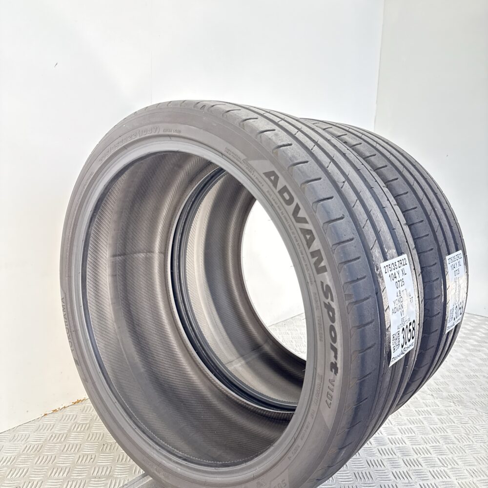 Gomme Usate 275 35 ZR22 XL 104Y Yokohama Advan Sport V107 Estive | Gomme Usate | PrimaGomme.it Gomme usate 275 35 ZR22 Yokohama Advan Sport V107 - foto 7