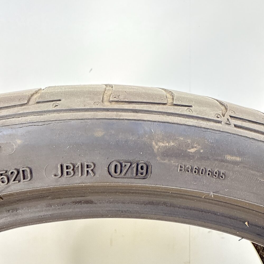 Gomme Usate 285 35 R21 XL 105Y DUNLOP SP SPORT MAXX GT 81% Estive | Gomme Usate | PrimaGomme.it Gomme usate 285 35 R21 DUNLOP SP SPORT MAXX GT - foto 4