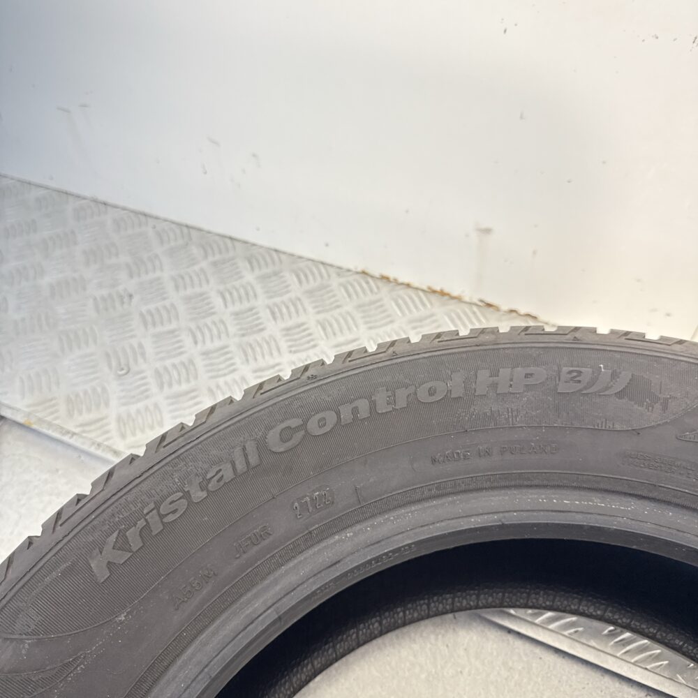Gomma Usata 215 60 R16 99H FULDA KRISTALL CONTROL HP2 88% Invernale | Gomme Usate | PrimaGomme.it Gomma usata 215 60 R16 FULDA KRISTALL CONTROL HP2 - foto 3