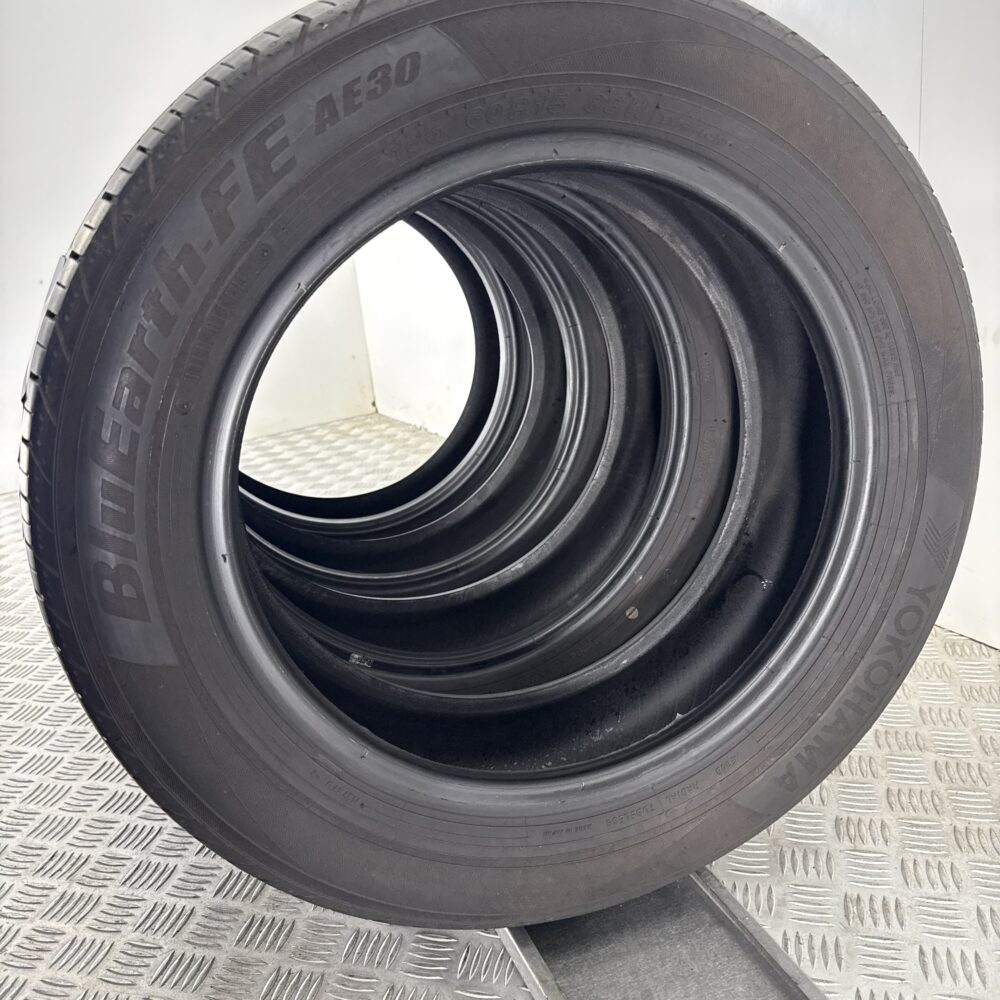 Gomme Usate 185 60 R15 XL 88H Yokohama BluEarth-FE AE30 83% Estive | Gomme Usate | PrimaGomme.it Gomme usate 185 60 R15 Yokohama BluEarth-FE AE30 - foto 5