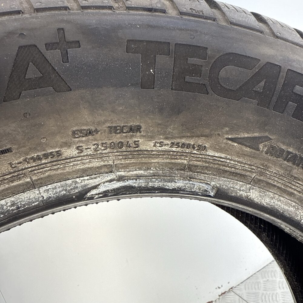 Gomma Usata 185 65 R15 88T Esa Tecar Supergrip Pro 95% Invernale | Gomme Usate | PrimaGomme.it Gomma usata 185 65 R15 Esa Tecar Supergrip Pro - foto 5