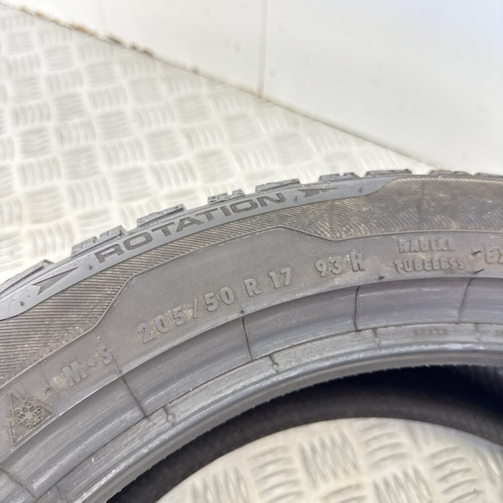 Gomme Usate 205 50 R17 XL 93H UNIROYAL MS PLUS 77 81% Invernali | Gomme Usate | PrimaGomme.it Gomme usate 205 50 R17 UNIROYAL MS PLUS 77 - foto 3