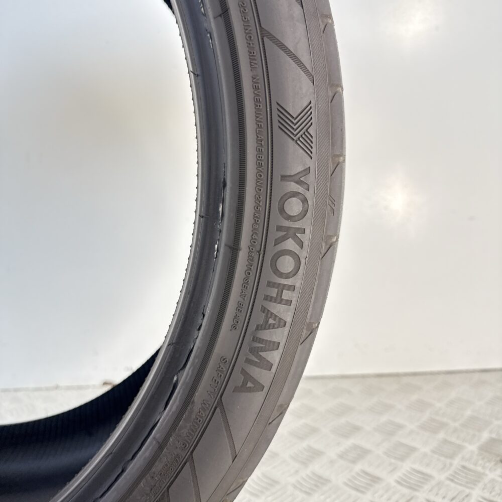 Gomme Usate 275 35 ZR22 XL 104Y Yokohama Advan Sport V107 Estive | Gomme Usate | PrimaGomme.it Gomme usate 275 35 ZR22 Yokohama Advan Sport V107 - foto 2