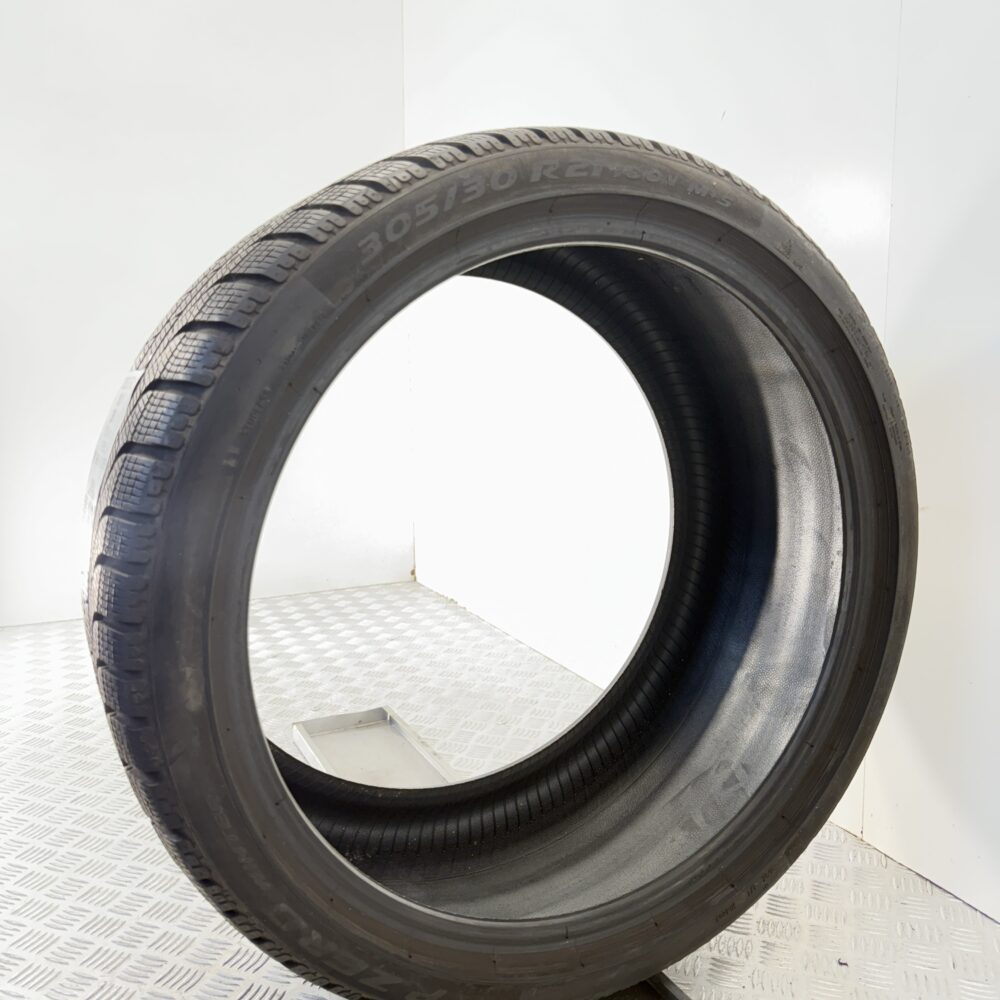 Gomma Usata 305 30 R21 100V Pirelli P Zero Winter 78% Invernale | Gomme Usate | PrimaGomme.it Gomma usata 305 30 R21 Pirelli P Zero Winter - foto 7