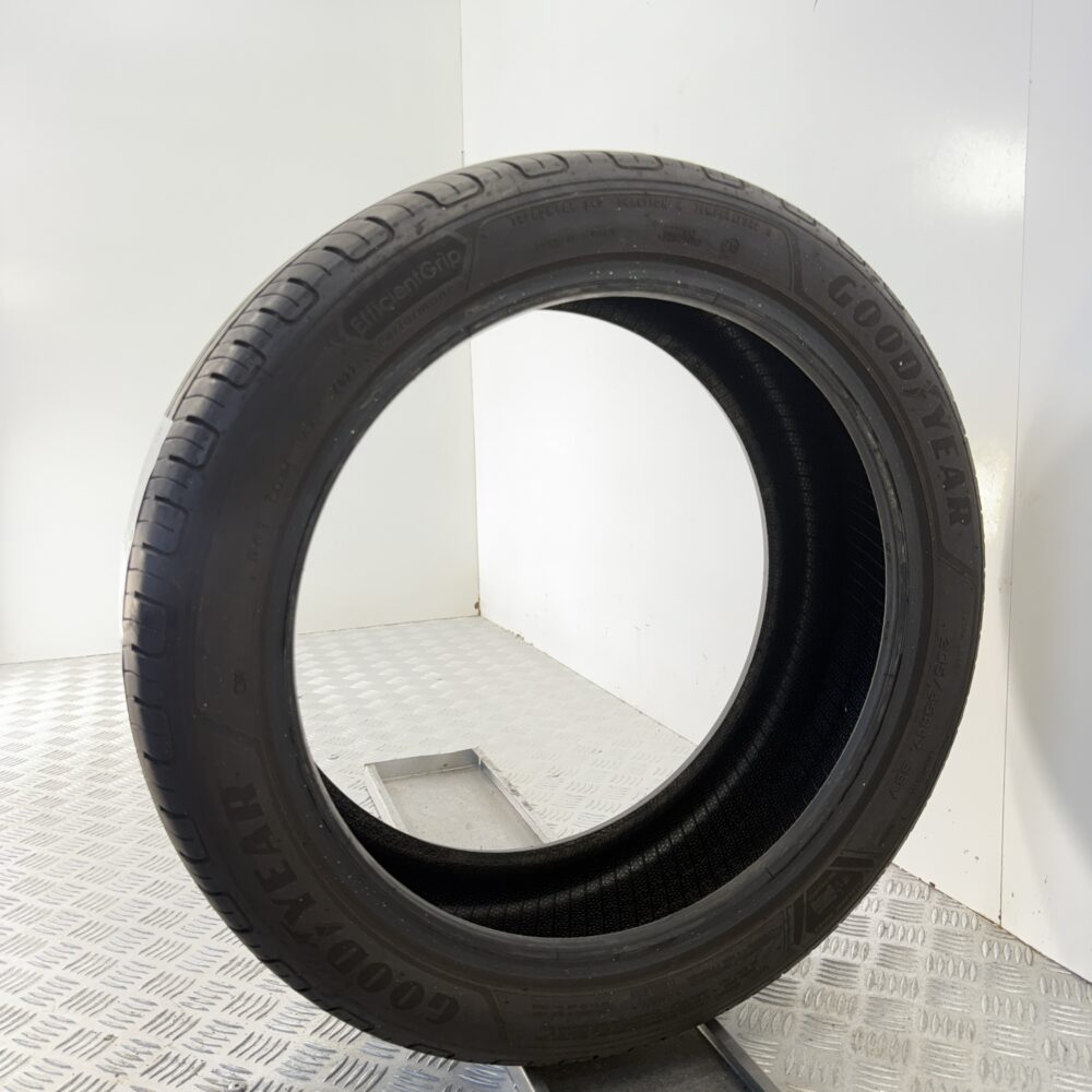 Gomma Usata 205 45 R17 88V Goodyear EfficientGrip Performance 86% Estivo | Gomme Usate | PrimaGomme.it Gomma usata 205 45 R17 Goodyear EfficientGrip Performance - foto 7