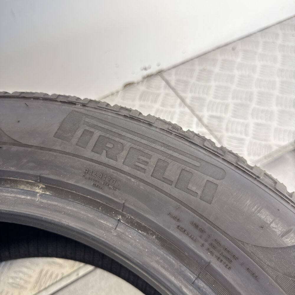 Gomma Usata 235 55 R18 XL 104H Pirelli Scorpion Invernale | Gomme Usate | PrimaGomme.it Gomma usata 235 55 R18 Pirelli Scorpion - foto 3