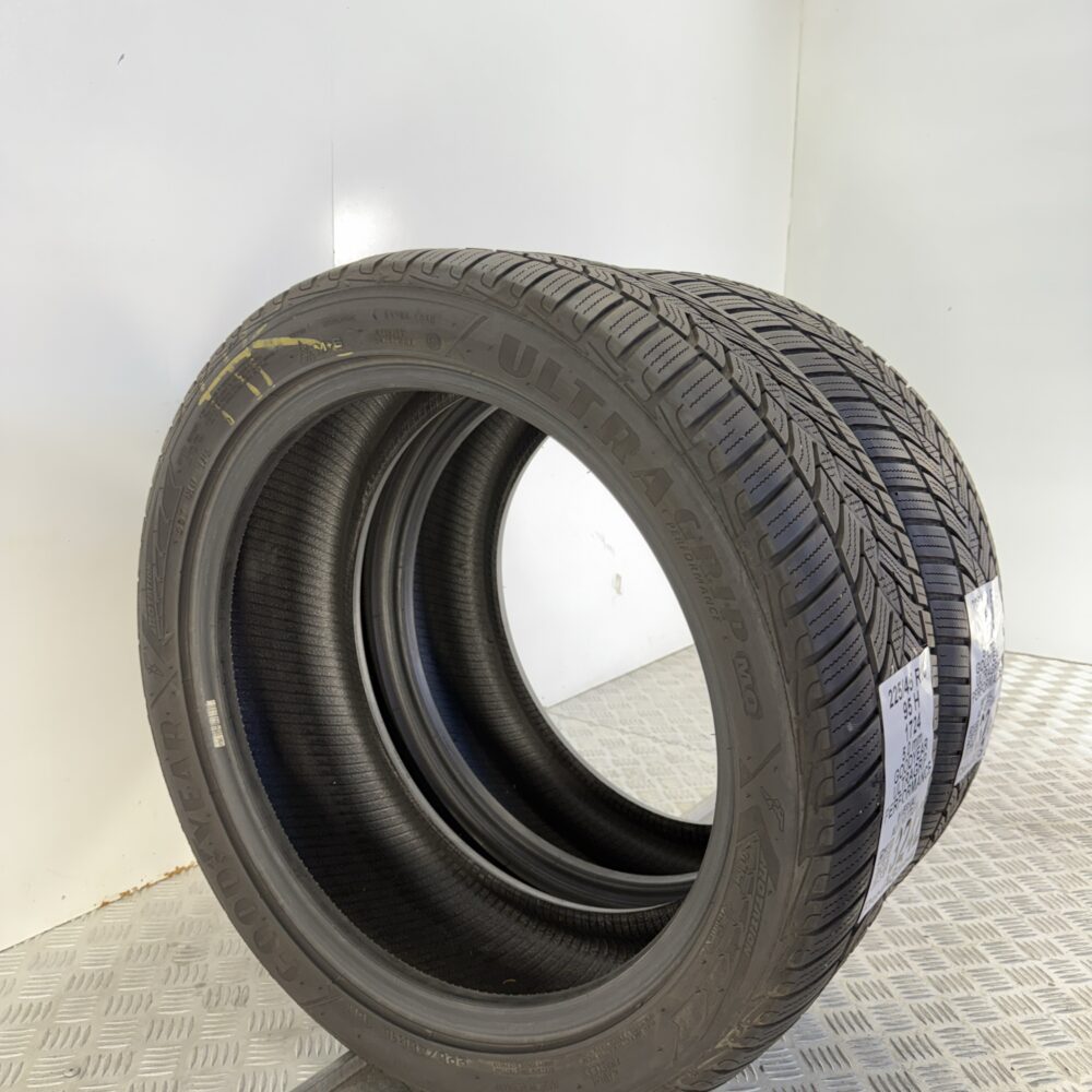 Gomme Usate 225 45 R18 95H GOODYEAR Ultragrip Performance 71% Invernali | Gomme Usate | PrimaGomme.it Gomme usate 225 45 R18 GOODYEAR Ultragrip Performance - foto 8