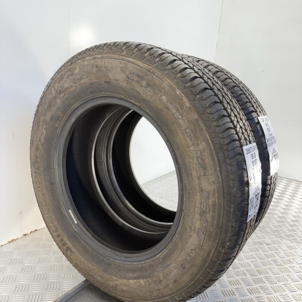 Gomme Usate 205 70 R15 95S Bridgestone Dueler H/T 684 100% Estive | Gomme Usate | PrimaGomme.it Gomme usate 205 70 R15 Bridgestone Dueler H/T 684 - foto 5