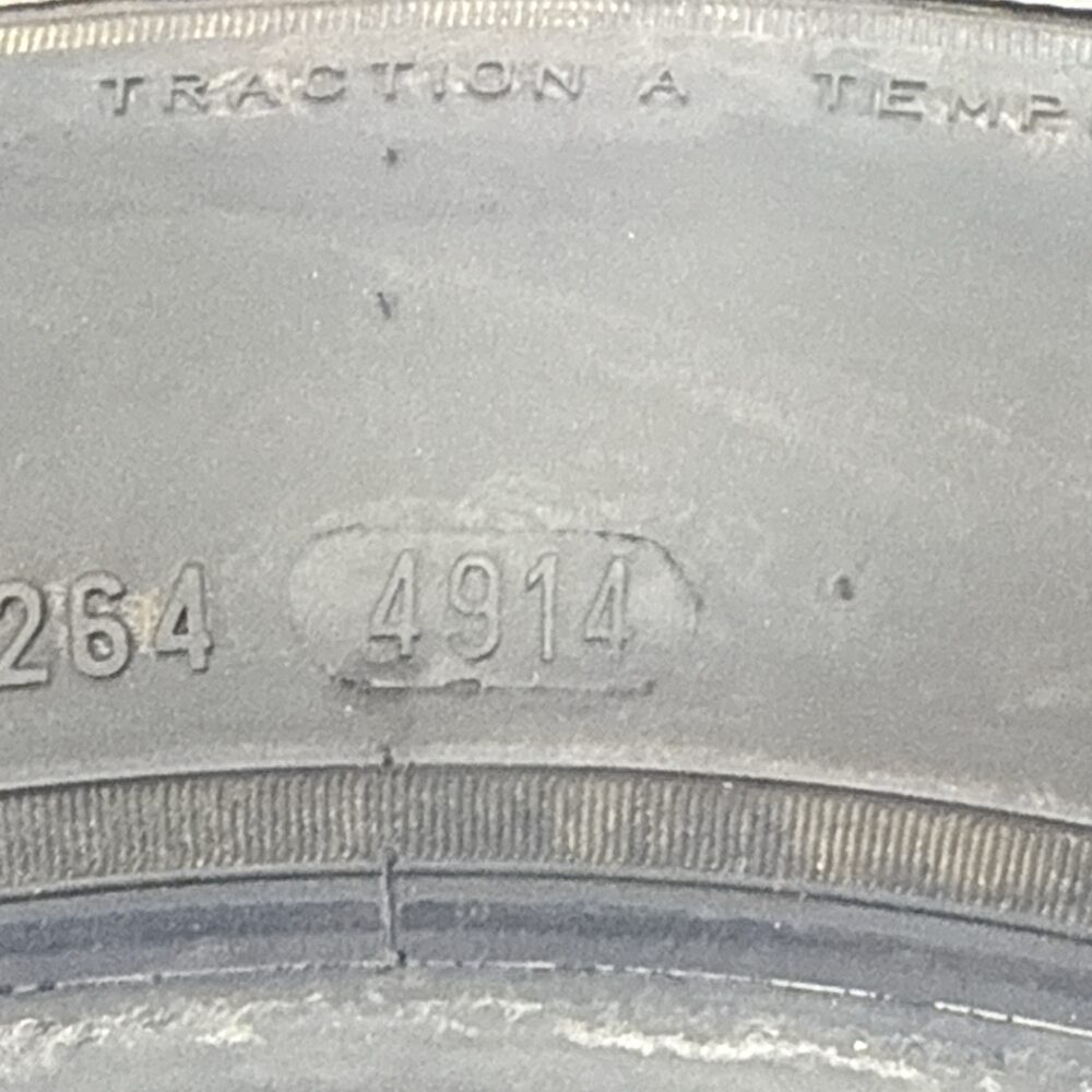 Gomma Usata 185 60 R14 82H Pirelli Cinturato P1 95% Estivo | Gomme Usate | PrimaGomme.it Gomma usata 185 60 R14 Pirelli Cinturato P1 - foto 3