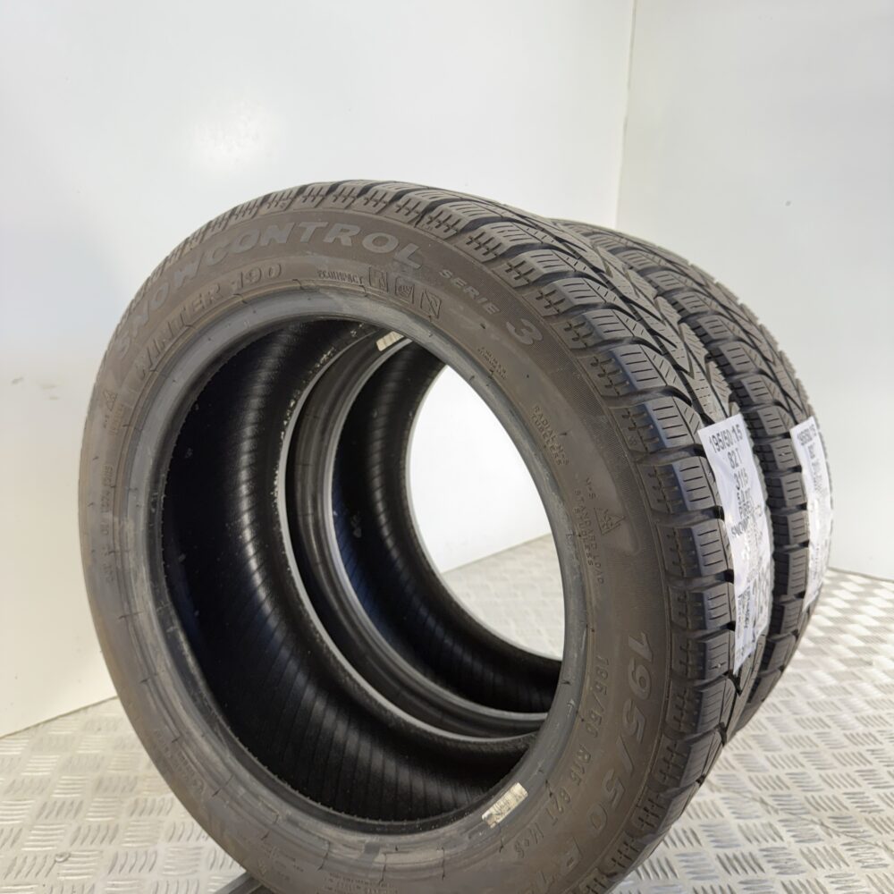 Gomme Usate 195 50 R15 82T Pirelli Snowcontrol Serie 3 Winter 190 71% Invernali | Gomme Usate | PrimaGomme.it Gomme usate 195 50 R15 Pirelli Snowcontrol Serie 3 Winter 190 - foto 8