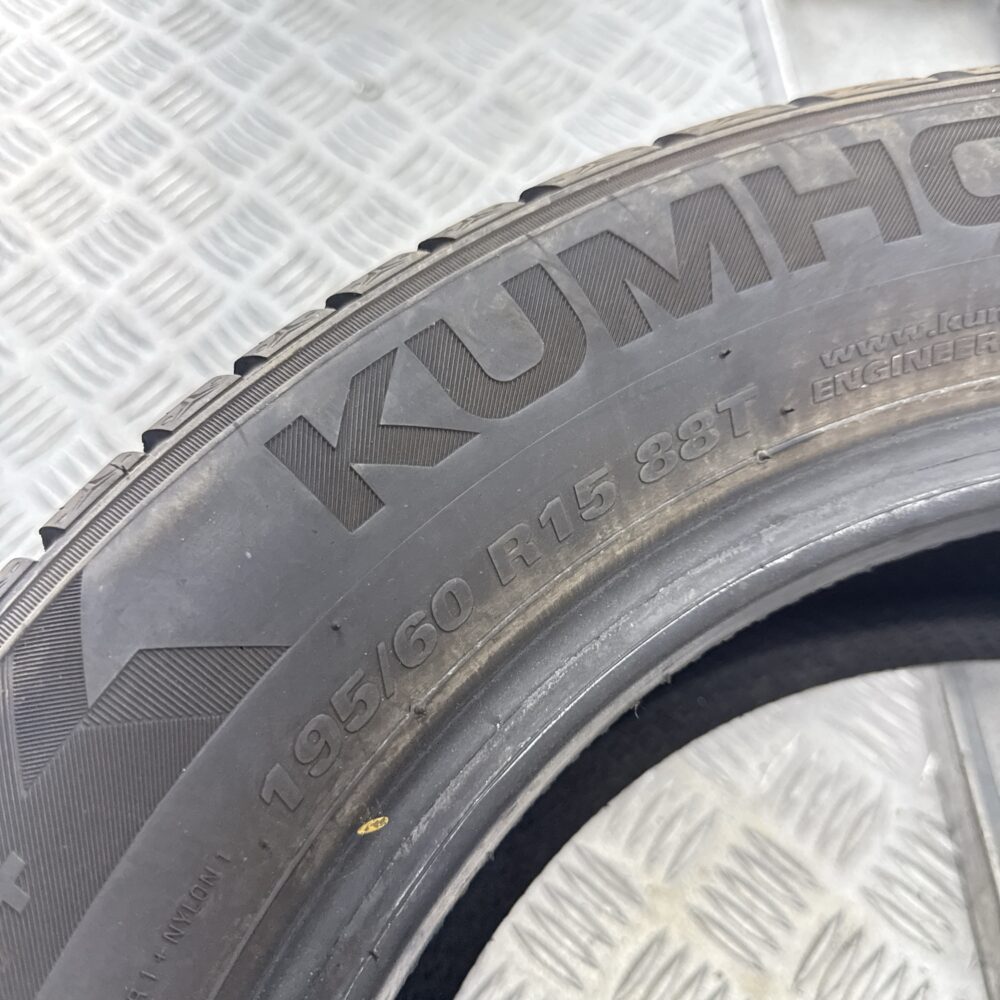 Gomma Usata 195 60 R15 88T Kumho Wintercraft WP52+ 85% Invernale | Gomme Usate | PrimaGomme.it Gomma usata 195 60 R15 Kumho Wintercraft WP52+ - foto 2