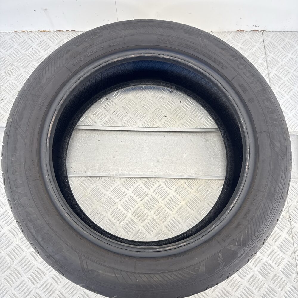 Gomme Usate 205 55 R17 95V Goodyear Efficient Grip Performance 2 Estive | Gomme Usate | PrimaGomme.it Gomme usate 205 55 R17 Goodyear Efficient Grip Performance 2 - foto 4
