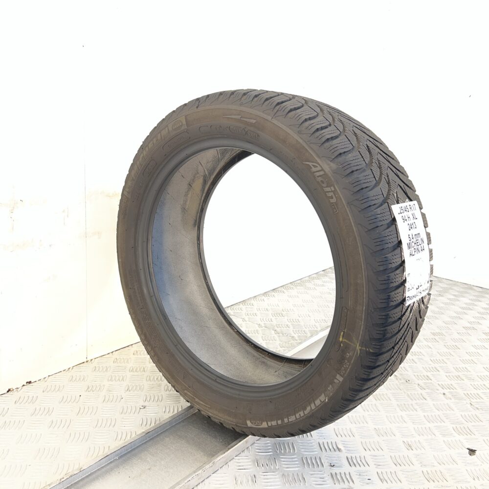 Gomma usata MICHELIN Alpin A4 225/45 R17 94H – foto 05 | Prima Gomme MICHELIN Alpin A4 225/45 R17 94H, dettaglio fotografico 5