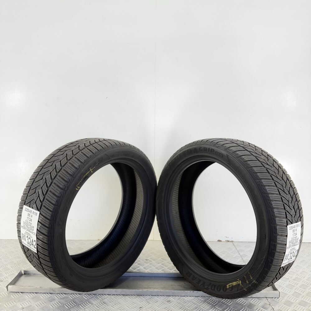 Gomme Usate 225 45 R18 95H GOODYEAR Ultragrip Performance 71% Invernali | Gomme Usate | PrimaGomme.it Gomme usate 225 45 R18 GOODYEAR Ultragrip Performance - foto 7
