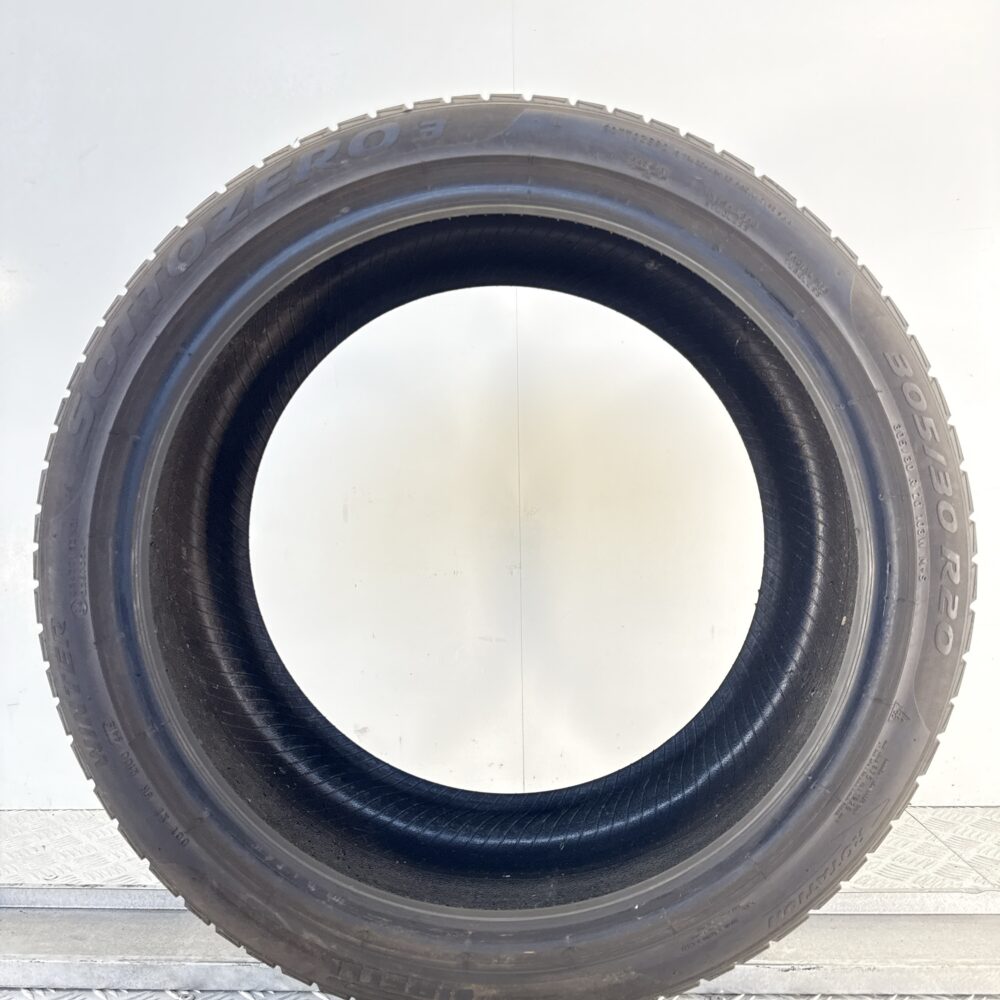 Gomma Usata 305 30 R20 XL 103W Pirelli Sottozero 3 Invernale | Gomme Usate | PrimaGomme.it Gomma usata 305 30 R20 Pirelli Sottozero 3 - foto 5
